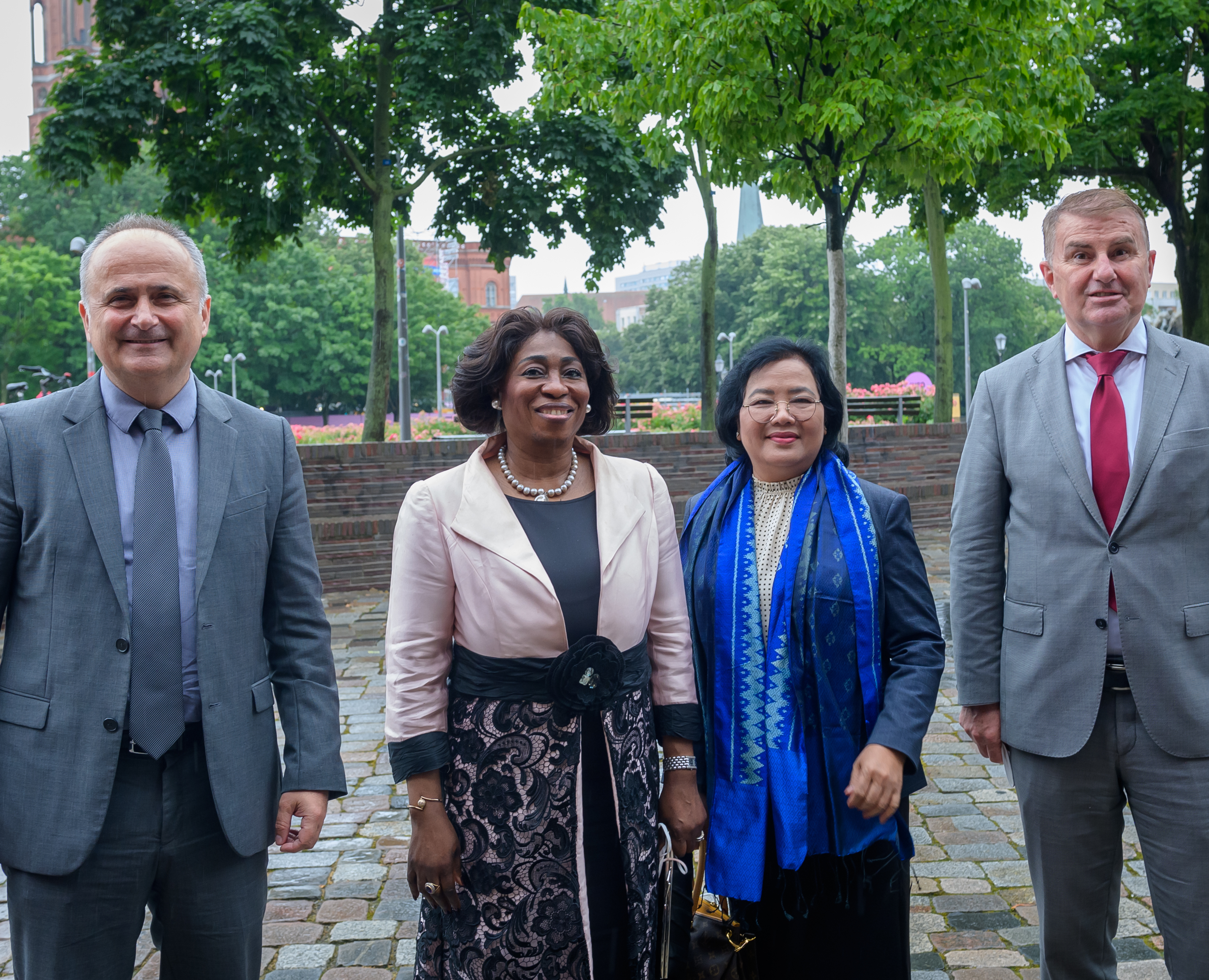 Collective Heart (17/24)