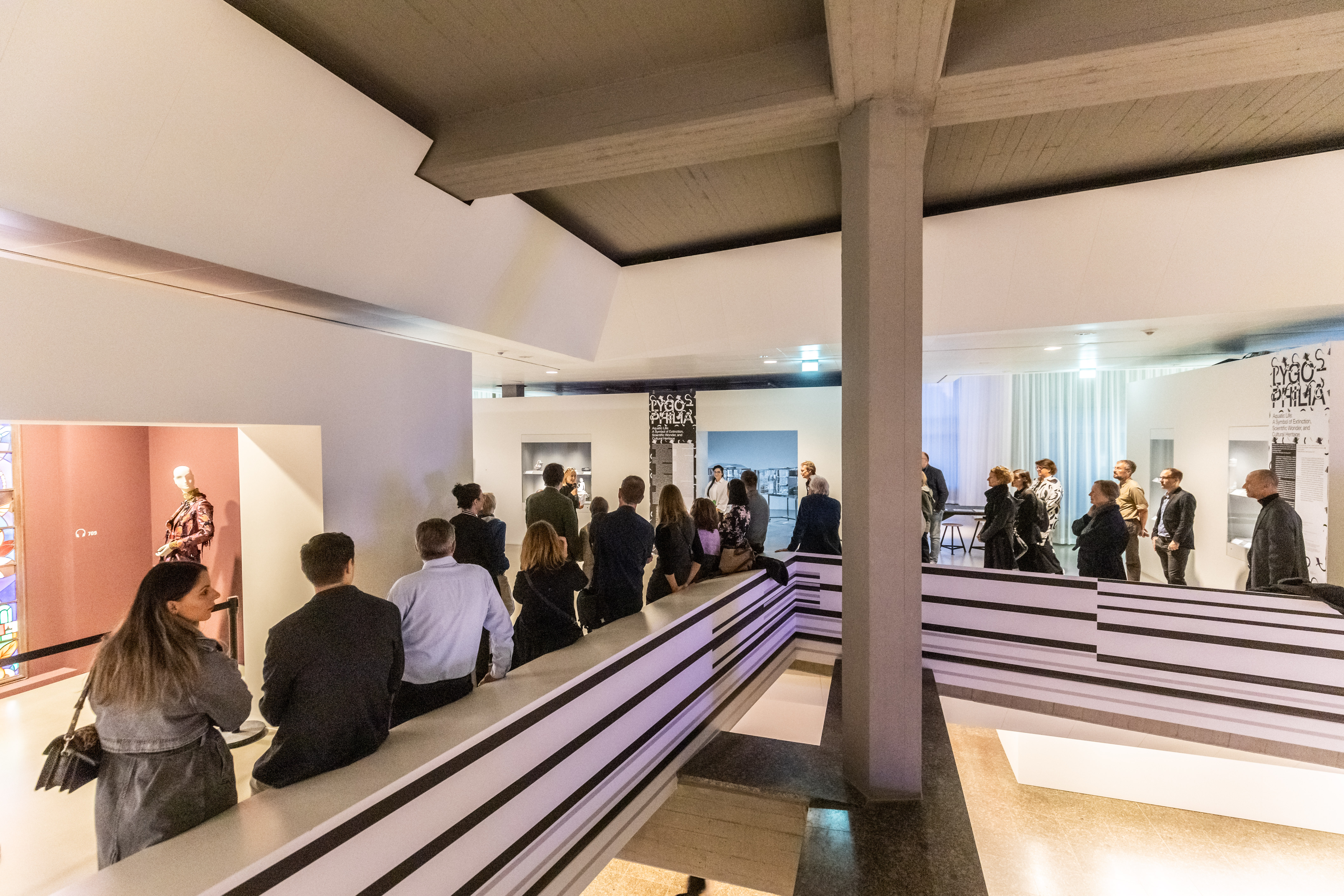 Robertina Šebjanič: Lygophilia @ Kunstgewerbemuseum (11/20)