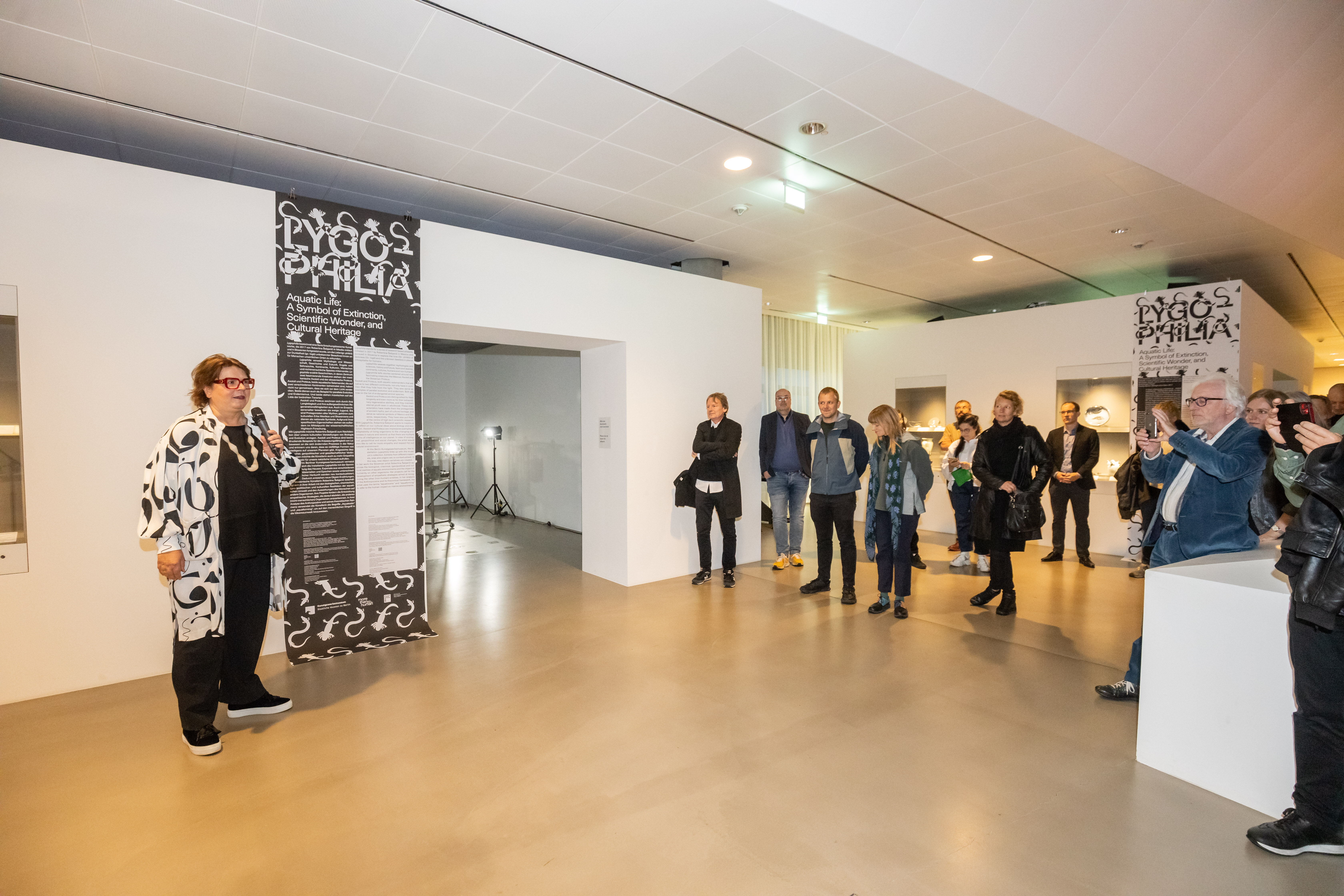 Robertina Šebjanič: Lygophilia @ Kunstgewerbemuseum (8/20)