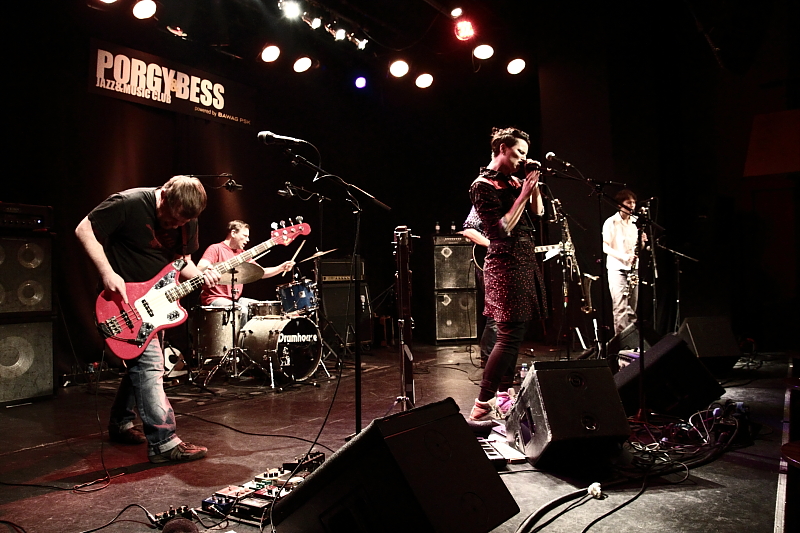 Y & broken.heart.collector @ Porgy & Bess (22/42)