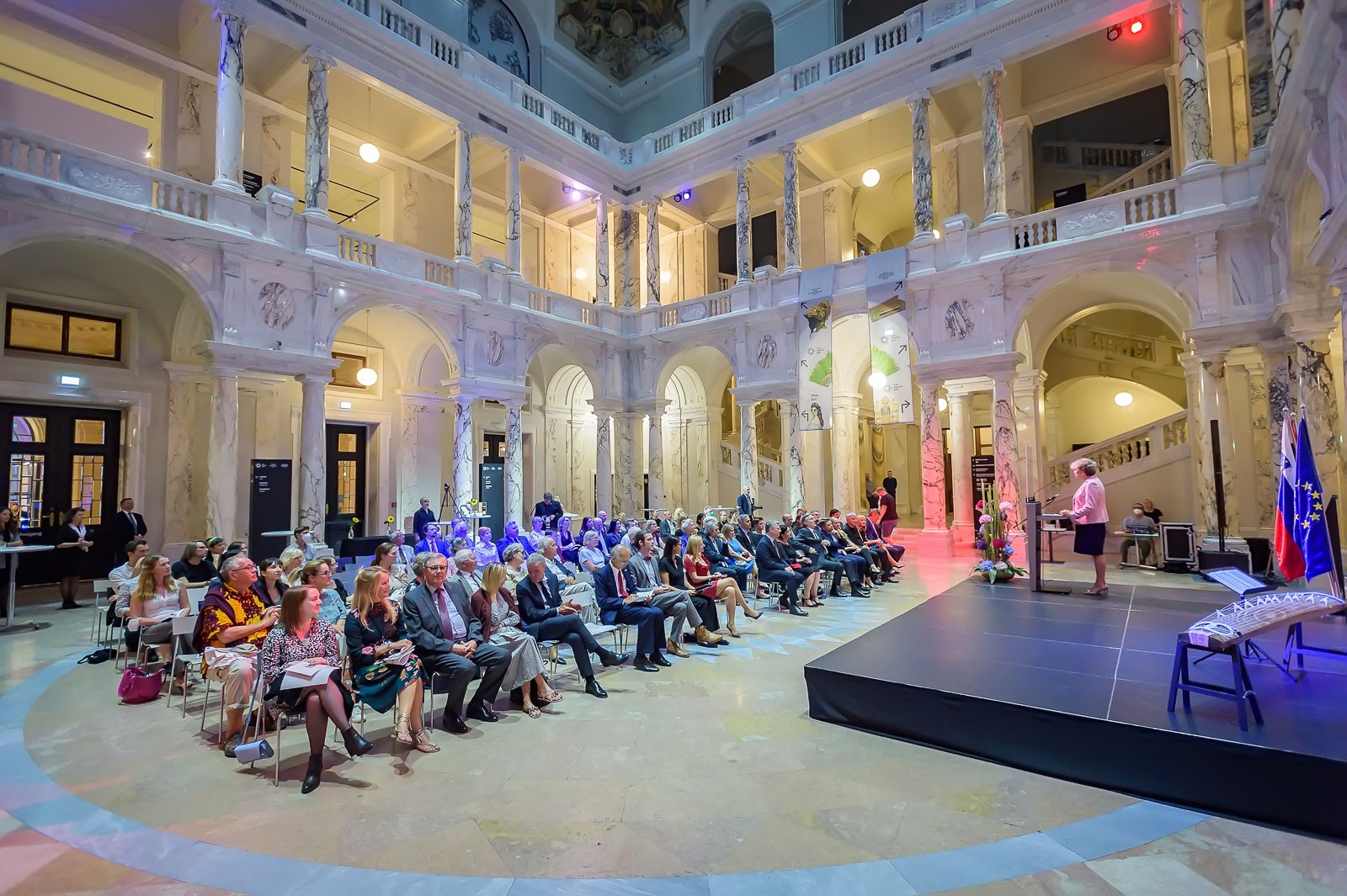 Alma M. Karlin - Einsame Weltreise Eröffnung (9/13)